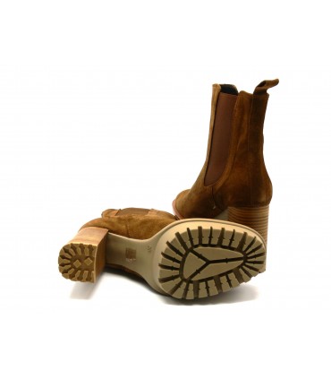 Botin Fuelle Velour de PEDRO MIRALLES