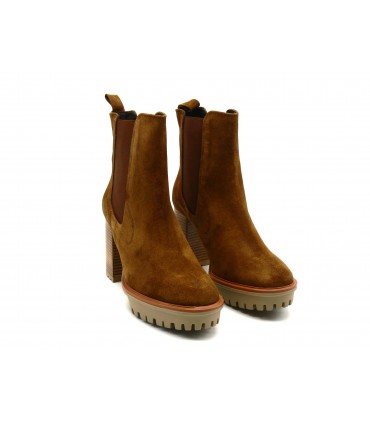 Botin Fuelle Velour de PEDRO MIRALLES