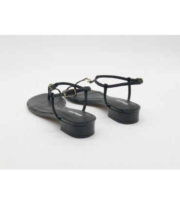 Sandalia JUNE FLAT de LOLA CRUZ