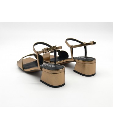 Sandalias ONAMI de BIBI LOU