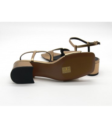 Sandalias ONAMI de BIBI LOU