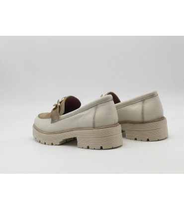 Mocasin de mujer con Eslabon dorado de AC QUATTRO