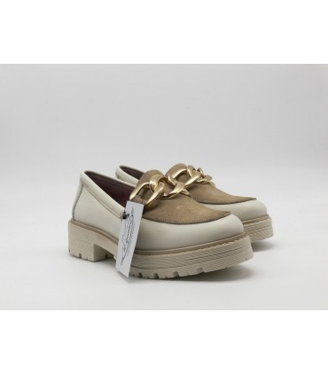 Mocasin de mujer con Eslabon dorado de AC QUATTRO
